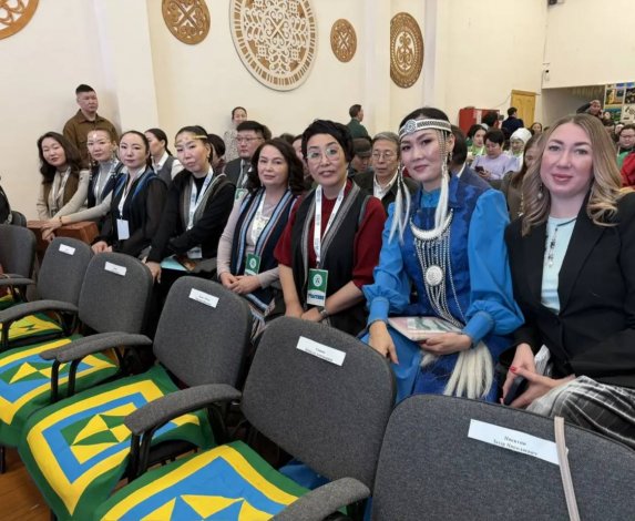 photo_5298644567341077946_y